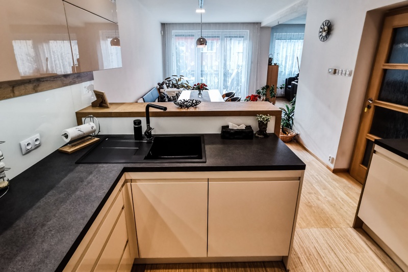 Reference / Realizace - rodinný dům - foto Reference / Realizace - rodinný dům - foto