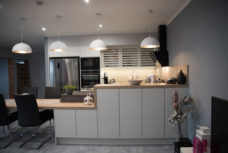 Reference / Realizace - rodinný dům - foto Reference / Realizace - rodinný dům - foto