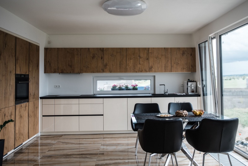 Reference / Realizace - rodinný dům - foto Reference / Realizace - rodinný dům - foto