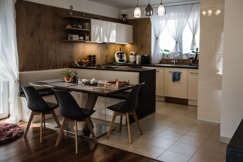 Reference / Realizace - rodinný dům - foto Reference / Realizace - rodinný dům - foto